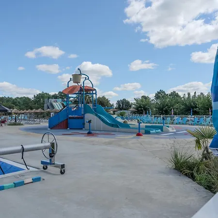 Les Dunes De Contis Camping Saint-Julien-en-Born