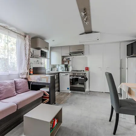 Les Dunes De Contis サン・ジュリアン・アン・ボルヌ